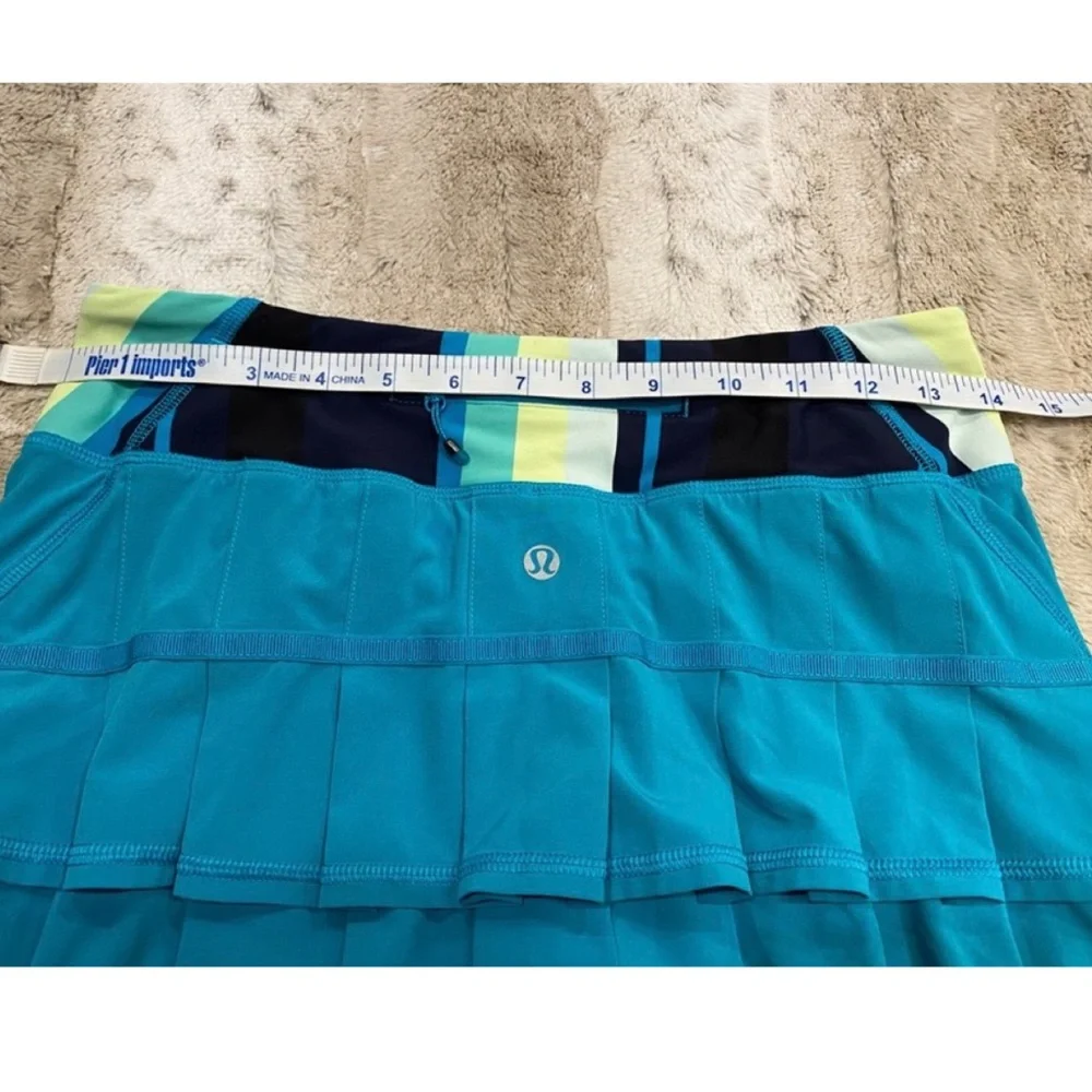 Lululemon Run: Pace Setter Skirt in Surge / Assorted Stripe Surge Size 4 - Picture 5 of 13